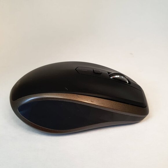 Logitech MX Anywhere 2S Wireless Bluetooth Mouse - Picture 2 of 5